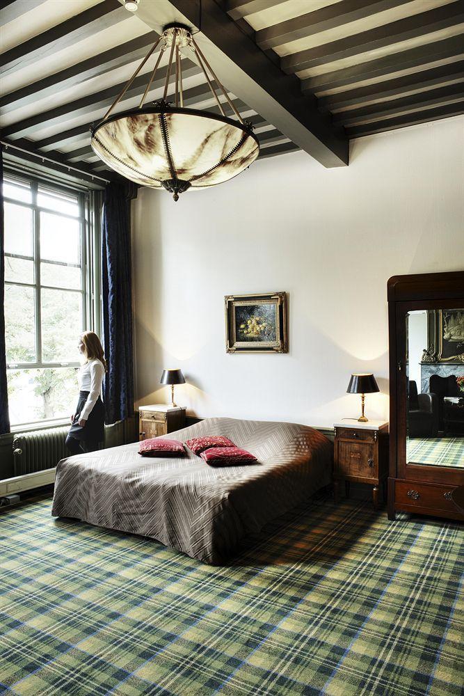 Hotel Aan De Dam Middelburg Bagian luar foto