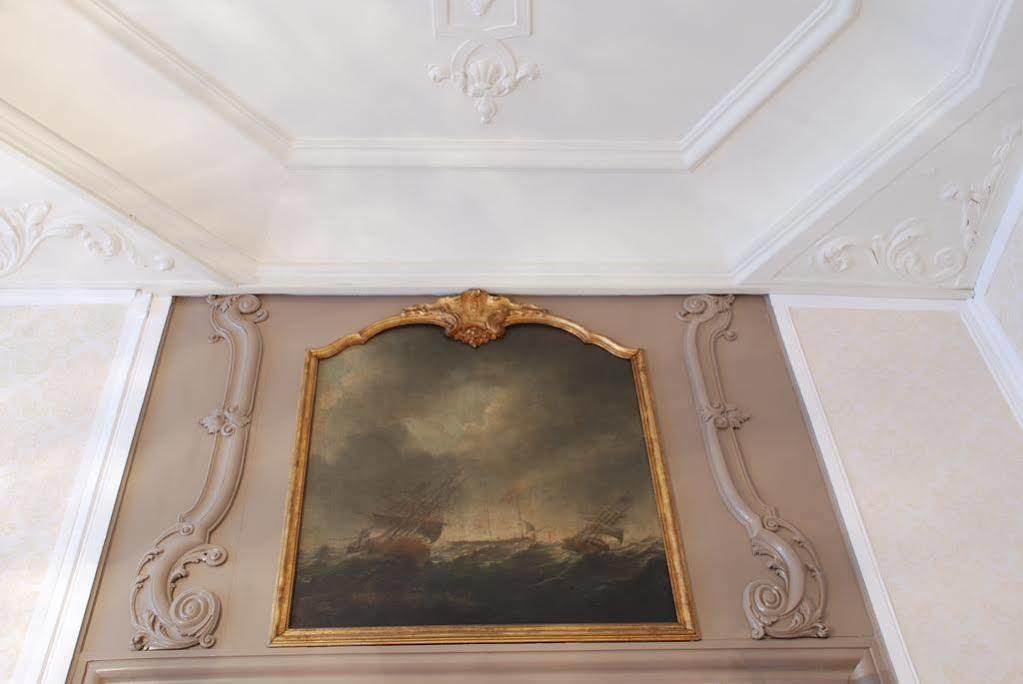 Hotel Aan De Dam Middelburg Bagian luar foto