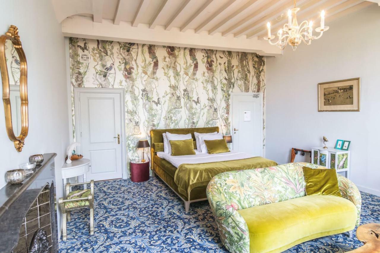 Hotel Aan De Dam Middelburg Bagian luar foto