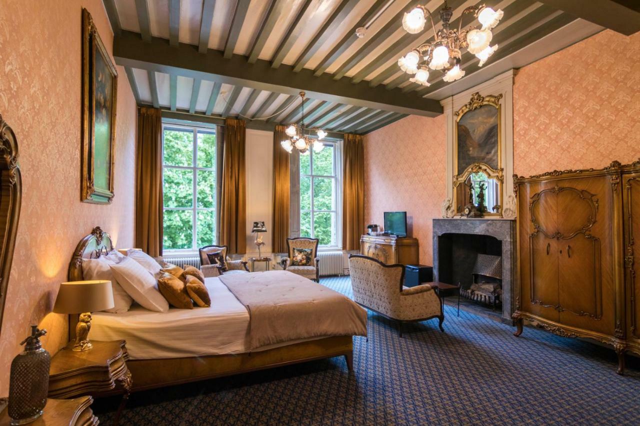 Hotel Aan De Dam Middelburg Bagian luar foto